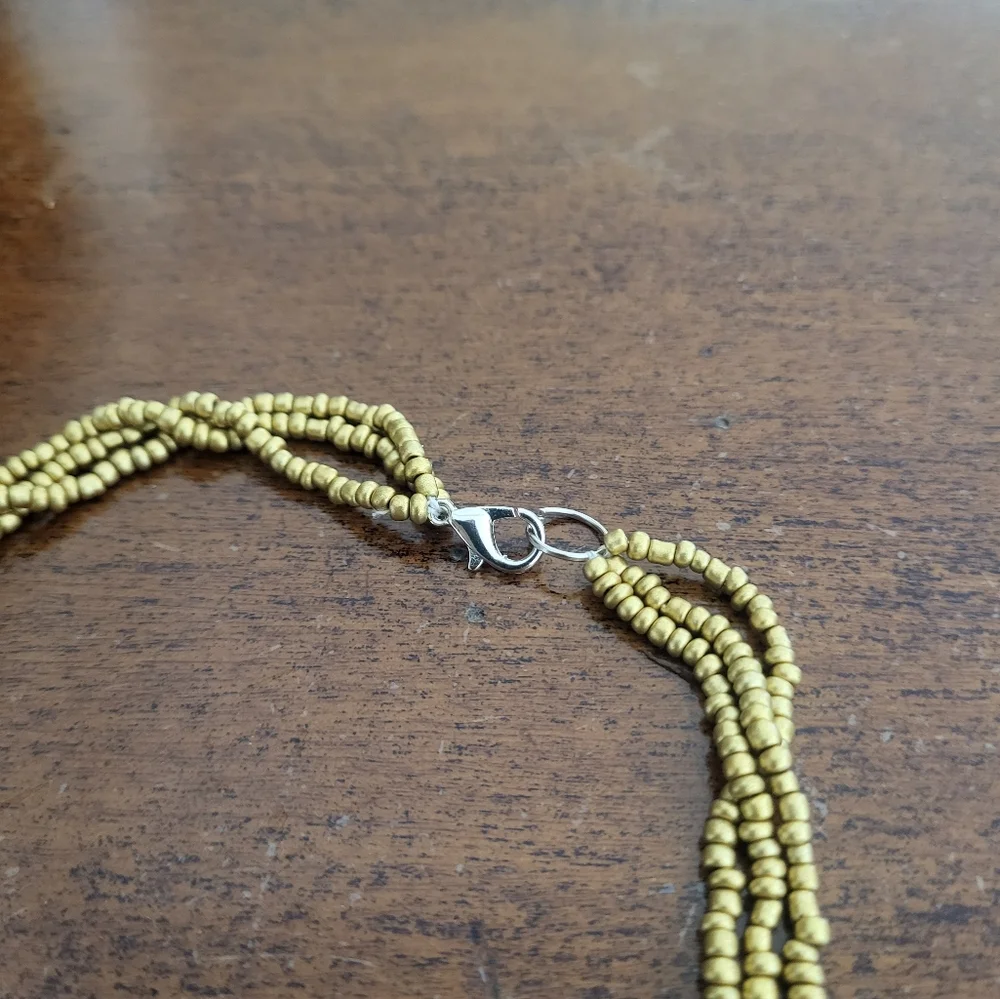 Faux Pearl and Gold Beaded Necklace - Picture 4 of 5